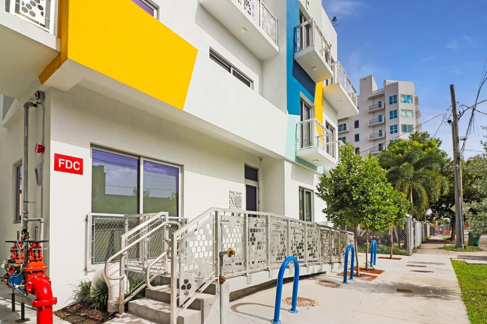 Aerie Apartments マイアミ エクステリア 写真