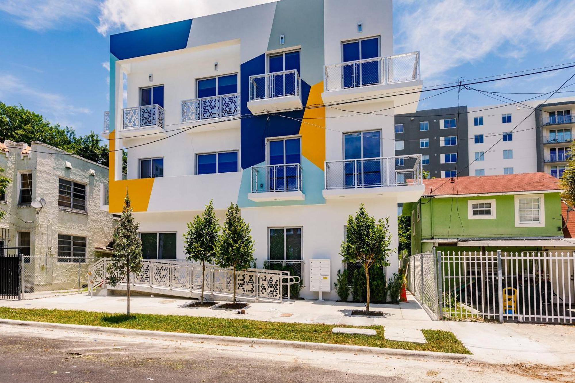 Aerie Apartments マイアミ エクステリア 写真
